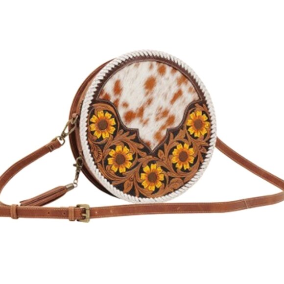Mrya Western Crossbody Purse-NWT - Picture 2 of 12
